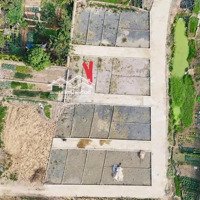 Nhỉnh 600 Triệu, 2 Mặt Tiền, View Sông, Oto Đỗ Cửa. Cách Hồ Quan Sơn Vài Chục Bước Chân