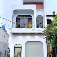 Bán Nhà Chính Chủ, Sổ Hồng Riêng Sang Tên Công Chứng Ngay. Hoàn Thiện Full Nội Thất