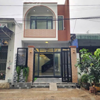 Nhà Rẻ, Hàng Ngợp 1 Trệt 1 Lầu, Phường Bình Hòa, Thuận An.diện Tích63M2. Cách Chợ Đồng An 3 - 500M. Shr