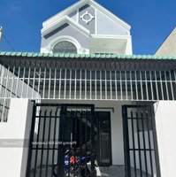 Bán Gấp Nhà Mới Tinh 1 Trệt 1 Lầu Sân Xe Hơi Ngay Kdc Lavender City, Sau Karaoke Hoàng Đạt