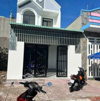 Bán Gấp Nhà Mới Tinh 1 Trệt 1 Lầu Sân Xe Hơi Ngay Kdc Lavender City, Sau Karaoke Hoàng Đạt