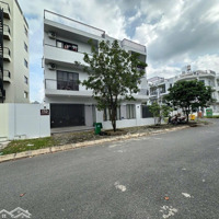 Bán Gấp Lô Góc Tòa Chdv 10X15M 1 Bán H, 1T 3L St. Lê Văn Lương, Pk, Nhà Bè. Giá Bán 16,5 Tỷ. 0938888299