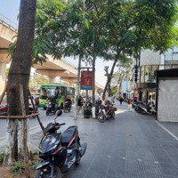 Cưc Hiếm,Mặt Phố Hồ Tùng Mậu, 61M2, Mt5.5M, 2 Mặt Đường, Dòng Tiền 800 Triệu/Năm.giá Hơn 30 Tỷ