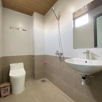Cho Thuê Nhà Trọ Đầy Đủ Tiện Nghi, 2 Phòng Ngủ 1 Vệ Sinh 55M2, 8 Triệu, Tại Lạc Long Quân, Tây Hồ, Hà Nội