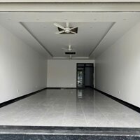 HT06   Cần cho thuê nhà mặt đường Hồ Sen siêu đẹp thông sàn