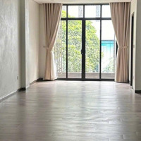 Cho Thuê Văn Phòng 3 Tầng Mới Đẹp 70M2 - 283 Đội Cấn - Oto Tránh - Siêu Hiếm Giá Rẻ