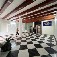 Cho Thuê Nhà Phố Phạm Hùng - Cầu Giấy. 120M2 Đất, Xd: 90M2 X 7 Tầng, Mt: 8M, Thông Sàn, Thang Máy