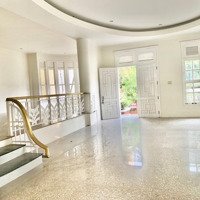 Cho Thuê Nhà Góc 3 Mặt Tiền Đường Bành Văn Trân Quận Tân Bình.