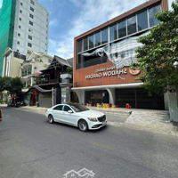 Quận 1 . 400M2 . Giá Bán 255 Tỷ . Vị Trí Đắc Địa .