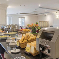 Chính Chủ Bán Khách Sạn Mặt Đường Nguyễn Thiện Thuật, Rộng 20M, Phố Tây Nha Trang
