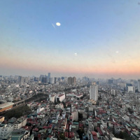 Bán Căn Hộ Sân Vườn Siêu Hiếm Tại R2 Royal Citydiện Tích400M2, Sân Vườn 250M2