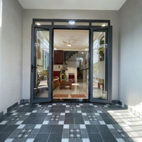 Cầm 4 Tỷ Xíu Xách Vali Vào Là Ở. Nhà 2 Lầuhẽm Xe Hơithông 2 Đầu Ngay Pla Tặng Toàn Bộ Nội Thất