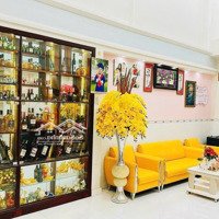 Bán Nhàmặt Tiềnđường Bà Triệu, Thị Trấn Hóc Môn, 4,2M X 34M, 4 Tầng Mới , Chỉ 12 Tỷ Tl.
