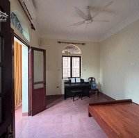 Cho Thuê Nhà Riêng Trần Phú , Căn Góc , Nhà Ngõ Oto, 55 M2 X 4 Tầng , Có Sẵn Nội Thất Cơ Bản