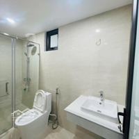 Bán Nhà Lô Góc Phạm Văn Đồng Gần Phố, Gần Siêu Thị Megamarket, Kđt Thành Phố Giao Lưu...