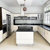 Cho thuê biệt thự 5PN, 3WC tại Khu đô thị Nam Thăng Long - Ciputra, 96 triệu, 300m2