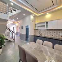 1 Tỷ 2 Nhận Ngay Căn Nhà Nằm Ngay Đường Bùi Thị Xuân, Thành Phố Thủ Dầu Một.thích Hợp Đầu Tư Hoặc Ở