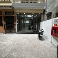 Bán Nhà Ngõ Vạn Ứngdiện Tích52M X 6 Tầng Thang Máy