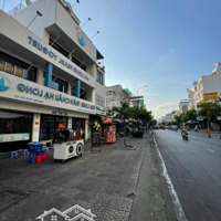 Cho Thuê Nhà Nguyên Căn 29B Hùng Vương Gần Nguyễn Duy Dương. Dt: 4 X 18M, 3Lầu. Liên Hệ: 0.0901 38 30 38