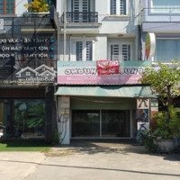 Siêu Phẩm Lâu Lâu Mới Có 1 Căn, Cho Thuê Nhà Mặt Phố Hàng Bè,Diện Tích40M2,Mặt Tiền4M, Giá Thuê Chỉ 60 Triệu Ạ