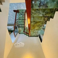 Cần Bán Gấp Nhà 1T2L 4 Phòng Ngủngay Chợ Bình Điền 5X20 Giá 820 Triệui