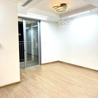 Cho Thuê Gấp Căn Hộ Park Hill, 1 Phòng Ngủ Nội Thất Chủ Đầu Tư, Liên Hệ: 081 387 1618