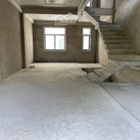 Bán Gấp Căn Liền Kề Diện Tích Lớn 6X18,8M, Hướng Đông Nam Giá Chỉ 7 Tỷ 450
