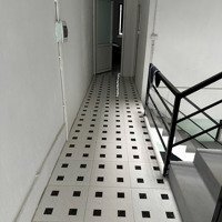 Cho Thuê Văn Phòng 80M2X4 Tầng, Đường Trước Nhà 13,5M, Giá Bán 14 Triệu/ Tháng Liên Hệ: 0913034568