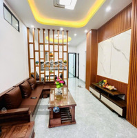 Bán Gấp Nhà Tập Thể Thanh Xuân Bắc- 60M- 2 Ngủ- Full Đồ Ở Ngay- Chỉ 2,55 Tỷ