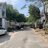 Cho thuê biệt thự Quận 2, đường 18, An Phú, 200m2, 1 hầm + 4 tầng, 9P