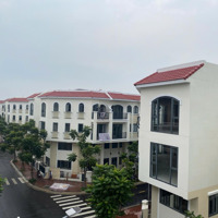 1 Căn Góc Duy Nhất Hướng Nam Tại Senturia Nam Sài Gòn. Liên Hệ: 0975734123