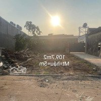 Lô Góc View Hồ Điều Hoà Thoáng Mát . Trục Chính Ngõ Thông