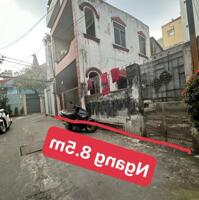 Bán nhà nát tại Dương Bá Trạc P.2 Quận 8 : -	Ngang 8,5m x 16m -	Phù hợp xây dựng mới -	Giá bán 15,5 tỷ.