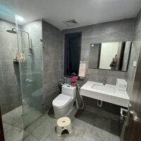 Cho thuê căn hộ chung cư Discovery - 302 Cầu Giấy, 97m, 2 phòng ngủ, đủ đồ