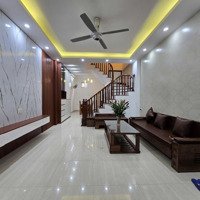 Giá Tốt Nhất Khu Vực Nhà Đẹp Ngô Gia Tự Long Biên Hà Nội Fun Nội Thất 50M2