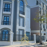 Săn Hàng Biệt Thự Giá Tốt Nhất Vinhomes Grand Park. Liên Hệ 0828030977 Thiện