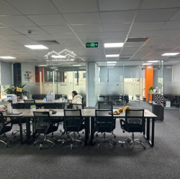 Cho Thuê Vp Tại Tòa Cic Trung Kính, Cầu Giấy.diện Tích157M2 Giá Thuê 55 Triệu/Tháng. Vp Đẹp, Vuông Vắn