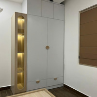 Bán Nhanh Căn 2 Phòng Ngủ69.7M2 Giá Bán 2.7 Tỷ Giá Tốt, View Thoáng, Nhà Mới. Lh Xem Nhà 093 131 5394