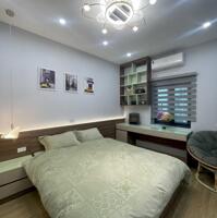 Bán nhà sát hồ Phương Mai, quận Đống Đa, gần 50m2, 6 tầng thang máy, hơn 9 tỷ