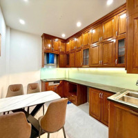 Bán Nhà Hoàng Như Tiếp. 50M2 * 5 Tầng * 9,4 Tỷ. Full Nội Thất. Lô Góc.