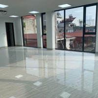 Cho Thuê Nhà Nguyên Căn Đường C18, P.12 Ngay Lotte Cộng Hòa, 6X17M, 1 Trệt 3 Lầu Thang Máy
