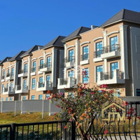 Cho Thuê Nhà Phố Liền Kề Giá Tốt Nhất Vinhomes Grand Park. Liên Hệ 0828030977 Thiện