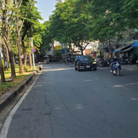 Nhà Mặt Tiền Kinh Doanh Đường Hoàng Sa ,Tân Định ,Q1 . (5M X 8M) Giá Bán 14 Tỷ Tl