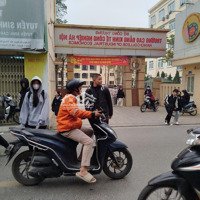 Cần Bán Nhà Lô Góc, Diện Tích: 30M ,Mt 4,7M ,5Tang , Giá Bán 5.7 Ty