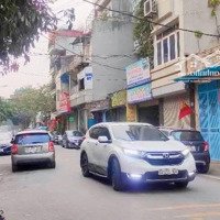 Cho Thuê Nhà Đẹp Khu Vực Vip Nhất Phố Đức Giang...khu Sầm Uất Kinh Doanh...