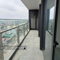 Bán Căn Hộ 2 Phòng Ngủ74M2 Nguyên Bản Chủ Đầu Tư Giá Cực Tốt Tại Sunshine Green Iconic-Em Hoàng 0879169988