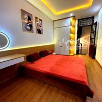 Bán Nhà Phố Nguyễn Xiển. Diện Tích: 32M/6 Tầng. Cách Ngõ 2 Ô Tô Tránh 5M. Full Nội Thất. Giá: 8,7 Tỷ.