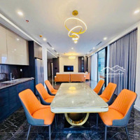 Chính Chủ Cho Thuê Chung Cư Sunshine Golden River - 175M2 - 3 Phòng Ngủ- Full Đồ Cao Cấp