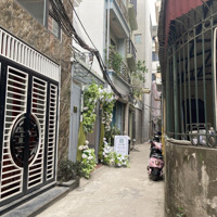 Tôi Cần Bán Nhà Phố Đàm Quang Trung, Long Biên, Hn