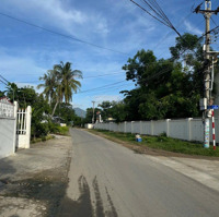 Chính Chủ Bán Lô Góc Tân Dân,Vạn Thắng,Kktvân Phong,Đường 20M, Đối Diện Sân Bay.giá Ngộp: 9 Triệu/M2.
